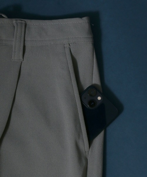 ANPAS（アンパス）の「Cut Georgette Wide Tuck Tapered Pants/カットジョーゼット ワイドタックテーパードパンツ スラックス カラーパンツ（スラックス・メンズ・オートミール/グレー/ベージュ/ブラック・M/L/LL）」の14枚目の写真