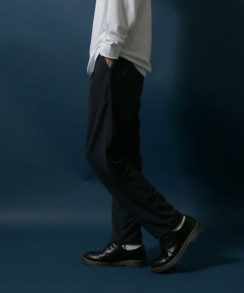 ANPAS（アンパス）の「Cut Georgette Wide Tuck Tapered Pants/カットジョーゼット ワイドタックテーパードパンツ スラックス カラーパンツ（スラックス・メンズ・オートミール/グレー/ベージュ/ブラック・M/L/LL）」の21枚目の写真