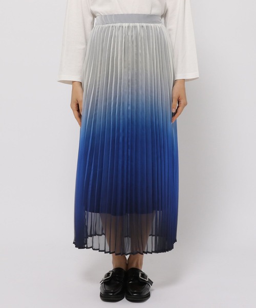 PAGEBOY（ページボーイ）の「オーロラプリーツスカート（スカート・レディース・ブラック/アクア・FREE）」の6枚目の写真