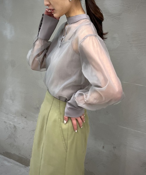 &g'aime（アンジェム）の「【＆g'aime】マットシアーブラウス（シャツ/ブラウス・レディース・ホワイト/ブラック/グレー・FREE）」の21枚目の写真