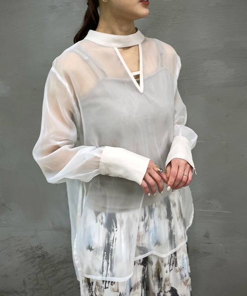 &g'aime（アンジェム）の「【＆g'aime】マットシアーブラウス（シャツ/ブラウス・レディース・ホワイト/ブラック/グレー・FREE）」の7枚目の写真