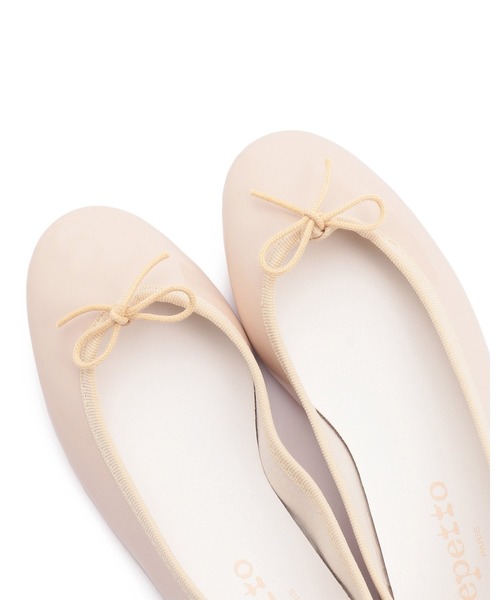 Repetto（レペット）の「Cendrillon Vegan バレエフラット - ラバーソール - EUサイズ / V1790SKINE（バレエシューズ・レディース・ベージュ・40/38/39/35/36/37/36.5/37.5/34/35.5/38.5）」の6枚目の写真