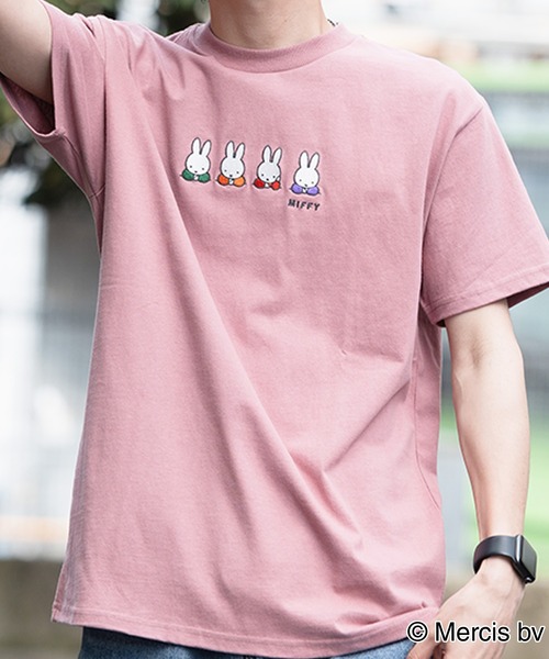Miffy( ミッフィー)の「【OUTDOOR PRODUCTS/アウトドアプロダクツ】【MIFFY/ミッフィー】 オリジナルデザインTシャツ(Tシャツ/カットソー・メンズ・アイボリー/その他1/その他2/ベージュ/ピンク系その他/ダークグリーン/ホワイト系その他/ホワイト・SMALL/LARGE/MEDIUM)」の6枚目の写真