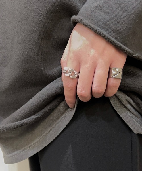 and cloud(アンドクラウド)の「Rust Reversible Ring(リング・レディース・シルバー/ブラック/イエローゴールド・#11/#17/#13/#15)」の17枚目の写真
