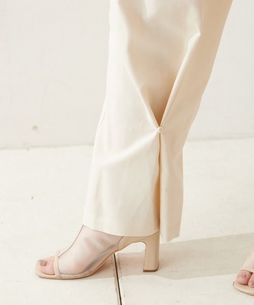 Chico（チコ）の「裾ドロストデザインパンツ（その他パンツ・レディース・ブラック/グレー/アイボリー・FREE）」の12枚目の写真