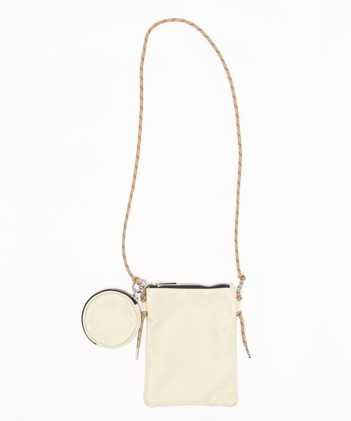 CUBE SUGAR（キューブシュガー）の「丸ポーチ付きミニショルダーバッグ（ショルダーバッグ・レディース・ブラック/ベージュ/カーキ・M）」の4枚目の写真