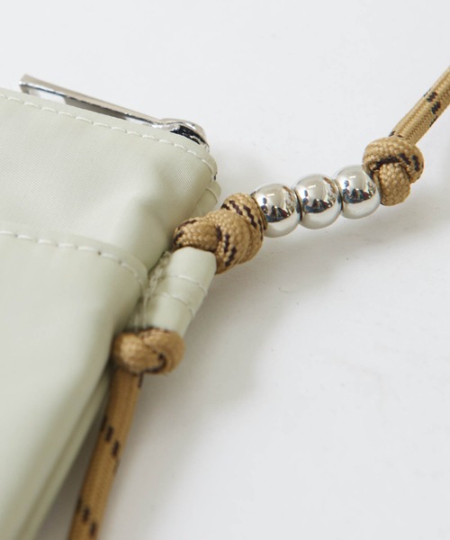 CUBE SUGAR（キューブシュガー）の「丸ポーチ付きミニショルダーバッグ（ショルダーバッグ・レディース・ブラック/ベージュ/カーキ・M）」の14枚目の写真