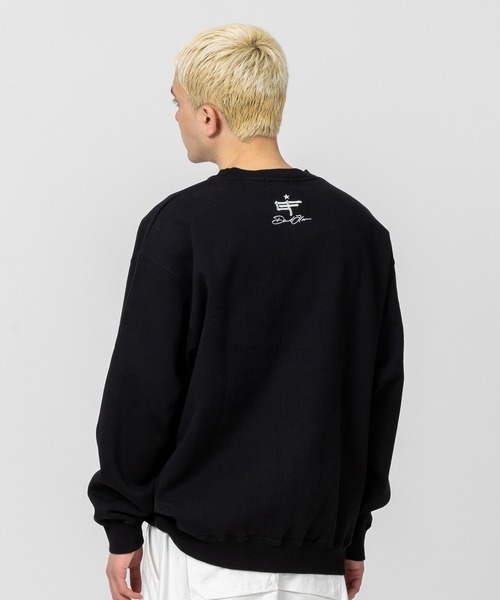 XLARGE（エクストララージ）の「XLARGE×DAVID FLORES BOX OG CREWNECK