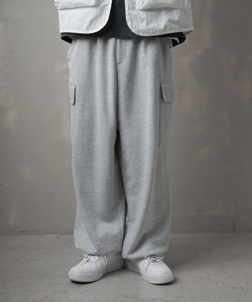 SPINNS(スピンズ)の「【6色展開】ドローコード 裏毛バルーンスノーカーゴパンツ(その他パンツ・メンズ・ホワイト/ブラック/グレー/イエロー/オレンジ/グリーン・M/L)」の18枚目の写真