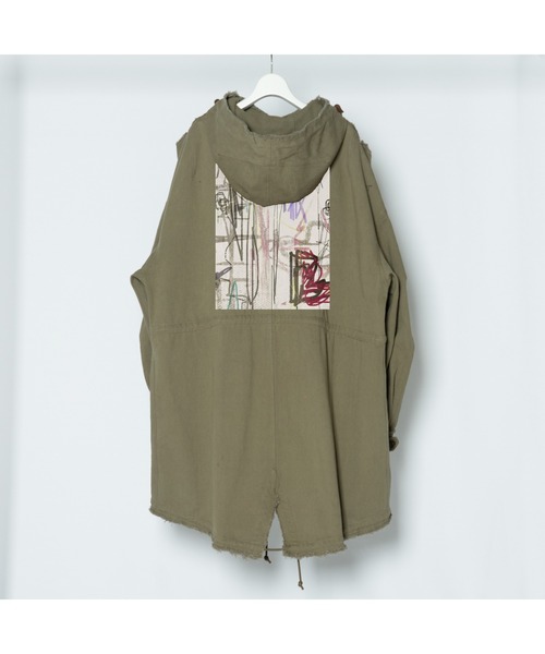 Wizzard(ウィザード)の「wizzard/ウィザード/GRAPHIC PATCH FISHTAIL PARKA(ミリタリージャケット・メンズ・ホワイト/ブラック/カーキオリーブ/ピンク・1/2/3)」の3枚目の写真