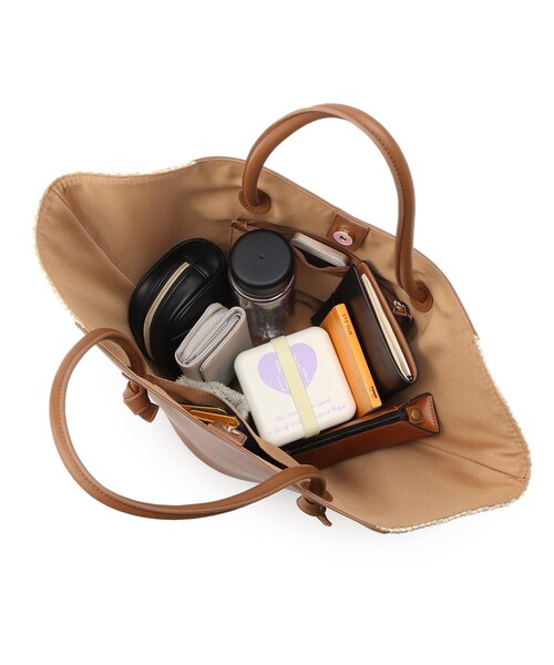 UNTITLED（アンタイトル）の「◆【STORY掲載】ビッグトート（トートバッグ・レディース・ブラック/キャメル・00）」の8枚目の写真