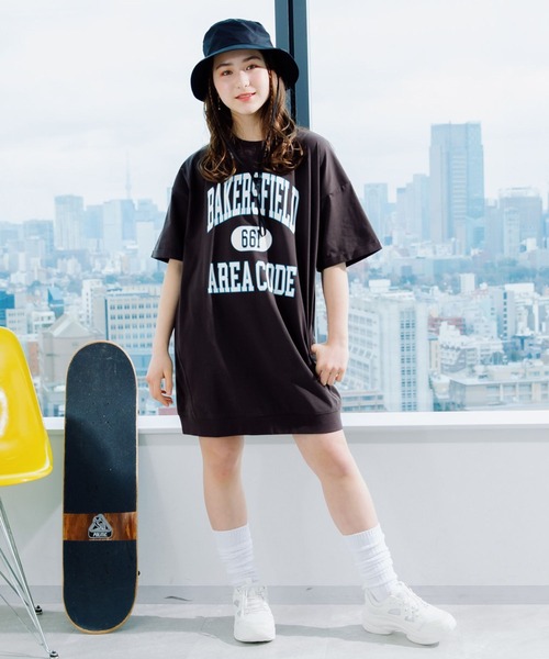 repipi armario（レピピ アルマリオ）の「カレッジロゴコクーンワンピース（ワンピース・キッズ・グレー/チャコールグレー/ブルー・MEDIUM/SMALL/LARGE）」の8枚目の写真