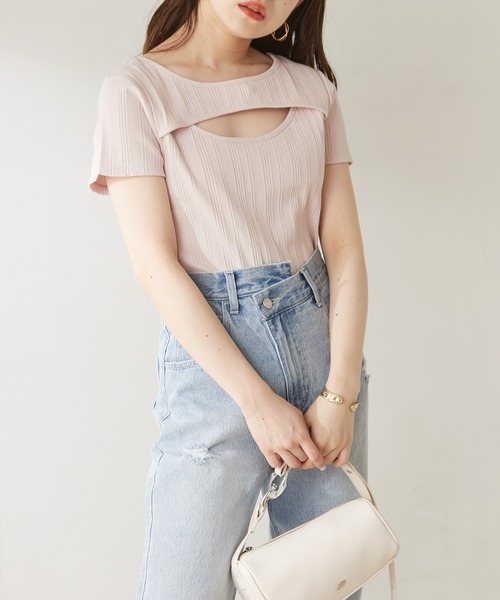 Chico（チコ）の「胸開きデザインリブチビT（Tシャツ/カットソー・レディース・ホワイト/ブラック/ホワイト系その他2/ピンク/ピンク系その他2・FREE）」の10枚目の写真