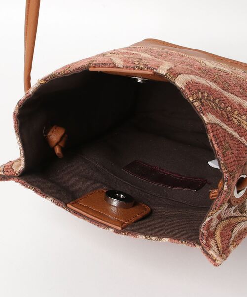 AT CREATION（アットクリエイション）の「EM:AT CREATION ペイズリー縦長ショルダー（ショルダーバッグ・レディース・ブラック/ベージュ/レッド/ライトグリーン・FREE）」の7枚目の写真