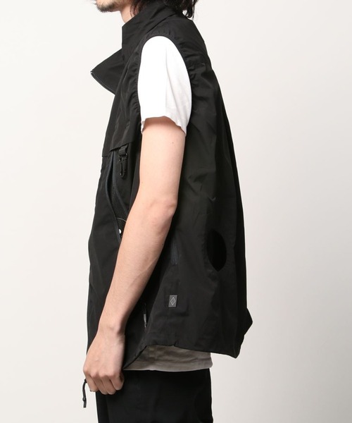MANASTASH(マナスタッシュ)の「MANASTASH/マナスタッシュ/EXTRA MILE WINDY POINT VEST エクストラマイルウィンディ―ポイントベスト(ベスト・メンズ・オリーブ/ブラック・LARGE/X-LARGE/MEDIUM)」の6枚目の写真