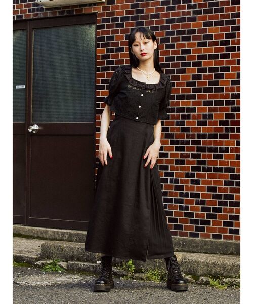 jouetie（ジュエティ）の「スクエアネックレースブラウス（シャツ/ブラウス・レディース・ブラック/レッド/オフホワイト・MEDIUM）」の8枚目の写真