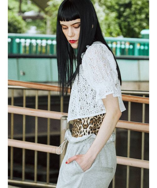 jouetie（ジュエティ）の「スクエアネックレースブラウス（シャツ/ブラウス・レディース・ブラック/レッド/オフホワイト・MEDIUM）」の14枚目の写真