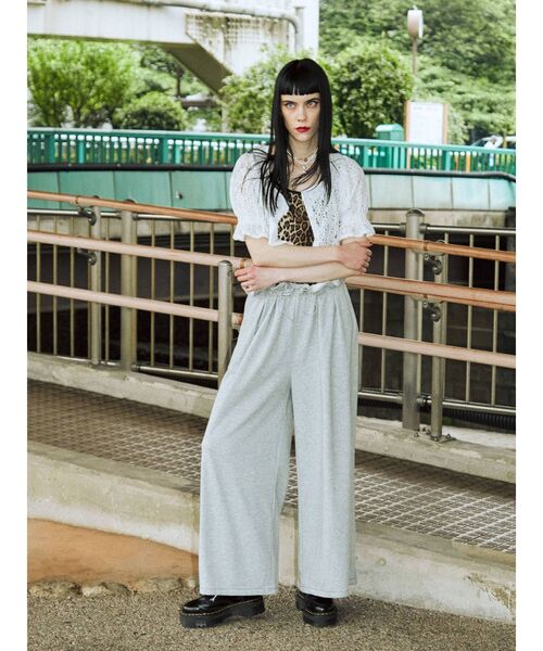 jouetie（ジュエティ）の「スクエアネックレースブラウス（シャツ/ブラウス・レディース・ブラック/レッド/オフホワイト・MEDIUM）」の20枚目の写真