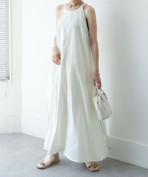 Chillfar(チルファー)の「アメスリロングワンピース(ワンピース・レディース・ブラック/ブラウン/ライム/アイボリー・MEDIUM/LARGE)」の7枚目の写真