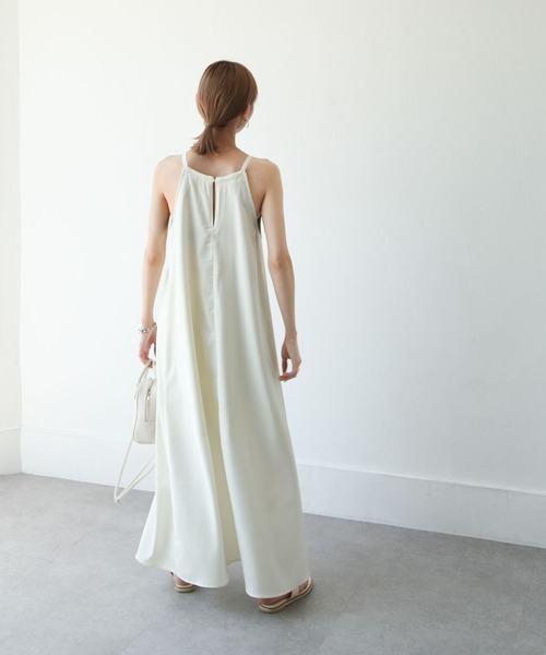 Chillfar(チルファー)の「アメスリロングワンピース(ワンピース・レディース・ブラック/ブラウン/ライム/アイボリー・MEDIUM/LARGE)」の10枚目の写真