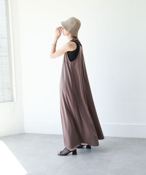Chillfar(チルファー)の「アメスリロングワンピース(ワンピース・レディース・ブラック/ブラウン/ライム/アイボリー・MEDIUM/LARGE)」の16枚目の写真
