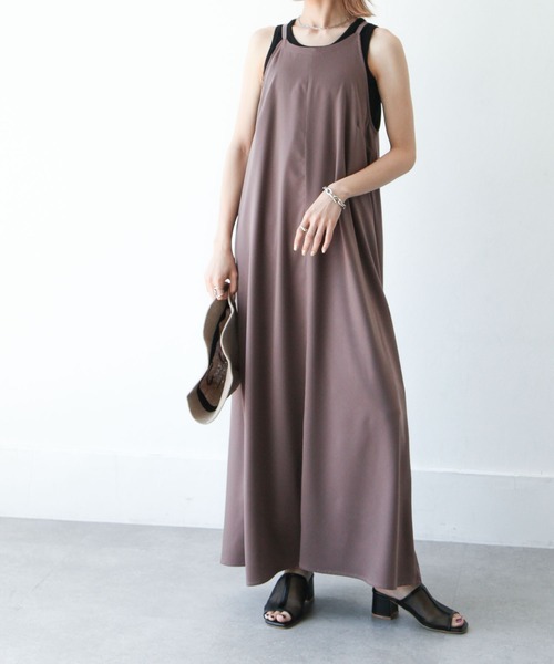 Chillfar(チルファー)の「アメスリロングワンピース(ワンピース・レディース・ブラック/ブラウン/ライム/アイボリー・MEDIUM/LARGE)」の17枚目の写真