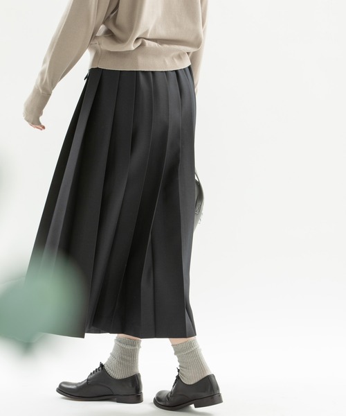 nop de nod(ノップドゥノッド)の「ポリエステルウール切り替えプリーツスカート(スカート・レディース・ブラック/ダークグレー・3)」の7枚目の写真