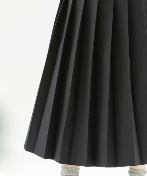 nop de nod(ノップドゥノッド)の「ポリエステルウール切り替えプリーツスカート(スカート・レディース・ブラック/ダークグレー・3)」の9枚目の写真
