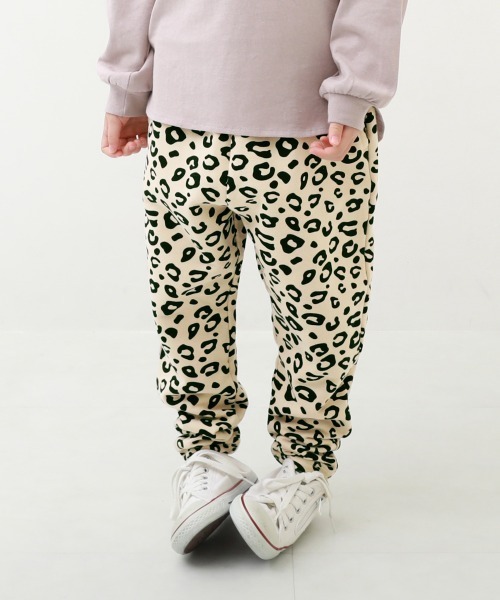 devirock（デビロック）の「プリント サルエル スウェットパンツ（スウェットパンツ・キッズ・ブラック/ベージュ/グレー/カーキ/ライトブラウン/モカ/ブラウン系その他/グレー系その他/グレー系その他2/ブラウン系その他2/その他11/その他12/その他13・80ｃｍ/90cm/110cm/100cm/120cm/130cm/140cm/150cm/160cm）」の9枚目の写真