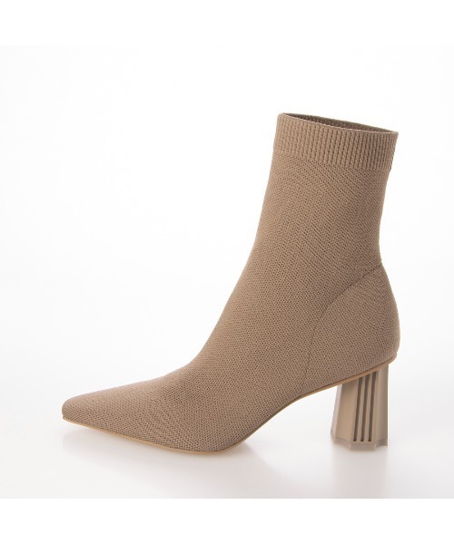 EVOL(イーボル)の「【EVOL】7cmデザインヒールニットショートブーツ BT23517(ブーツ・レディース・ブラック/ベージュ/アイボリー・22.5cm/23.5cm/24.5cm/23.0cm/24.0cm/22.0cm)」の11枚目の写真