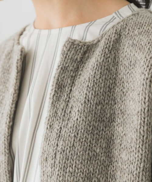 かぐれ（カグレ）の「ペルークルーネックカーディガン（カーディガン/ボレロ・レディース・ダークブラウン/グレー・FREE）」の18枚目の写真
