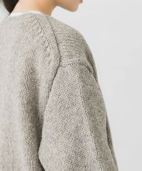 かぐれ（カグレ）の「ペルークルーネックカーディガン（カーディガン