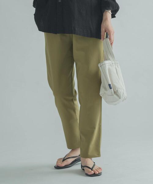 FORK&SPOON（フォークアンドスプーン）の「FORK&SPOON　リラックステーパードパンツ（その他パンツ・レディース・グレー/カーキ/レッド系その他・1/2）」の3枚目の写真