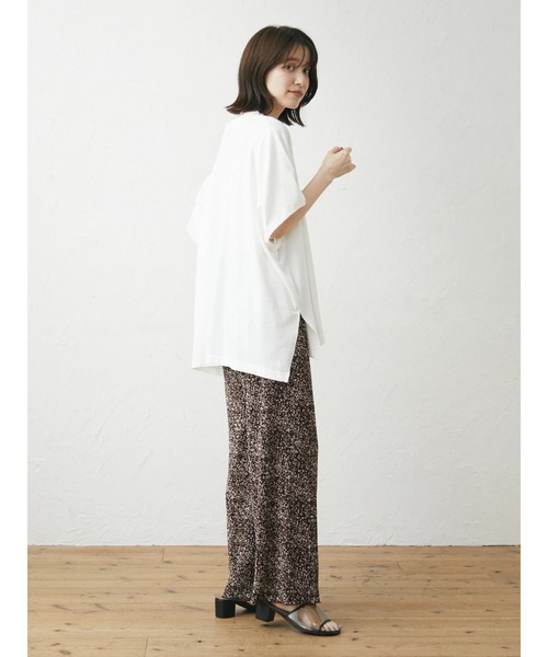 RAY CASSIN FAVORI（レイカズンフェバリ）の「・RAY CASSIN フラワーptプリーツパンツ＊（その他パンツ・レディース・ブラック/ブラウン/オフホワイト・FREE）」の15枚目の写真