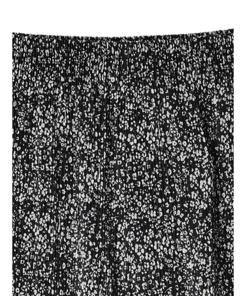 RAY CASSIN FAVORI（レイカズンフェバリ）の「・RAY CASSIN フラワーptプリーツパンツ＊（その他パンツ・レディース・ブラック/ブラウン/オフホワイト・FREE）」の9枚目の写真