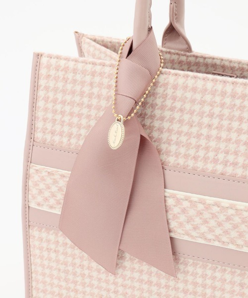 MISCH MASCH（ミッシュマッシュ）の「チドリジャガードトートバッグ（トートバッグ・レディース・ブラック/ベージュ/ベビーピンク・FREE）」の11枚目の写真