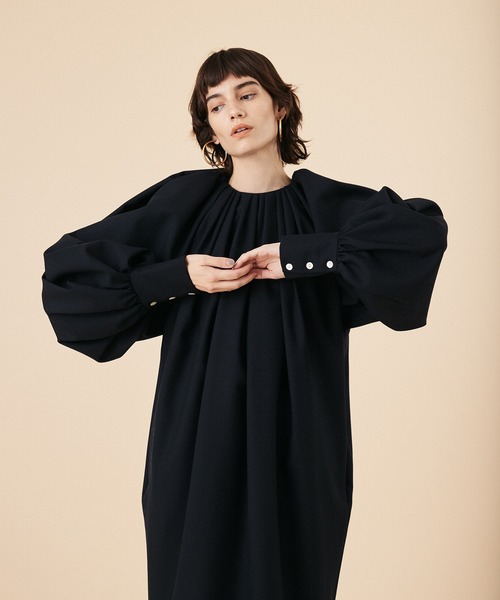 ESTNATION（エストネーション）の「COLUMN / タックボリュームスリーブ  