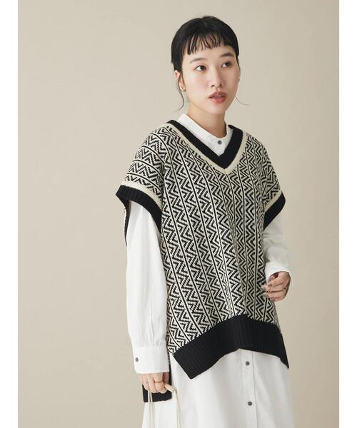 CRAFT STANDARD BOUTIQUE（クラフトスタンダードブティック）の「WJQニットベスト　＊（ベスト・レディース・ブラック/ブラウン・FREE）」の14枚目の写真