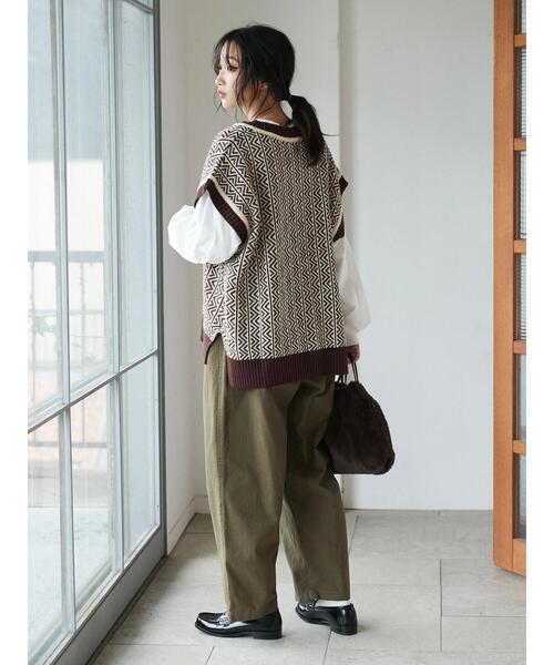 CRAFT STANDARD BOUTIQUE（クラフトスタンダードブティック）の「WJQニットベスト　＊（ベスト・レディース・ブラック/ブラウン・FREE）」の17枚目の写真