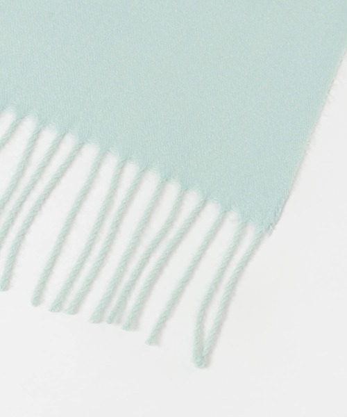 KBF(ケイビーエフ)の「カシミヤタッチ無地ストール(ストール/ショール・レディース・ライトブルー/パープル/アイボリー・ONE)」の6枚目の写真