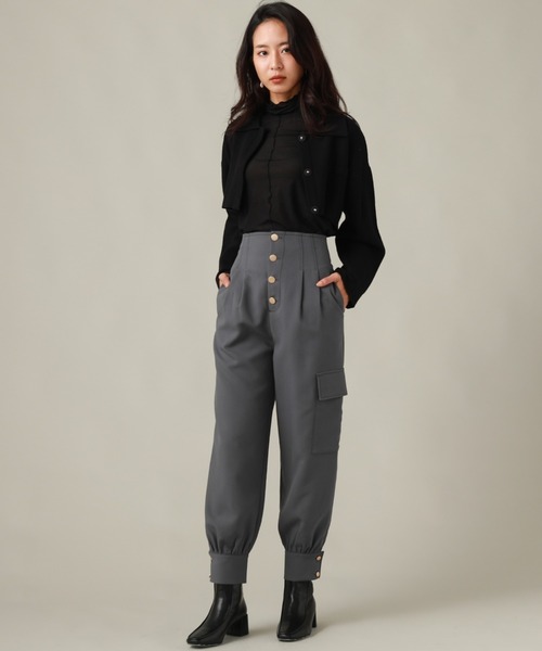 Cheek(チーク)の「T/Rフロントボタンカーゴパンツ(カーゴパンツ・レディース・チャコールグレー/カーキ/モカ・SMALL/MEDIUM)」の11枚目の写真