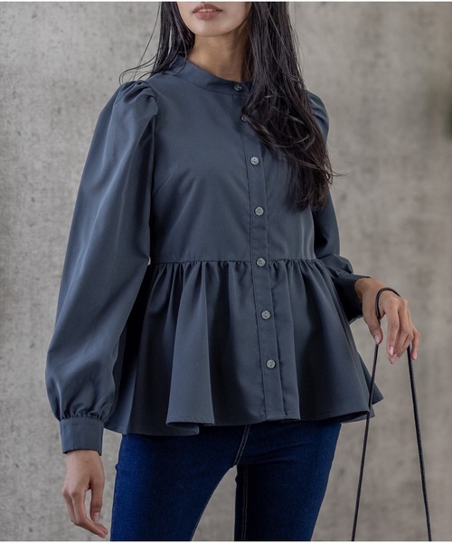 clear（クリア）の「ロングスリーブペプラムブラウス（シャツ/ブラウス・レディース・ブラック/オフホワイト/グレー・F）」の3枚目の写真