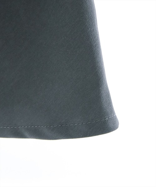 clear（クリア）の「ロングスリーブペプラムブラウス（シャツ/ブラウス・レディース・ブラック/オフホワイト/グレー・F）」の11枚目の写真