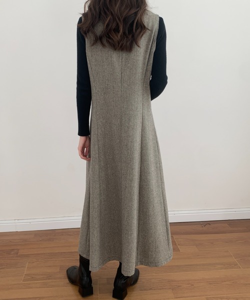 ABITOKYO（アビトーキョー）の「VネックAラインロングジャンパースカート（ジャンパースカート・レディース・ブラウン/グレー/ブラック・S/M）」の10枚目の写真