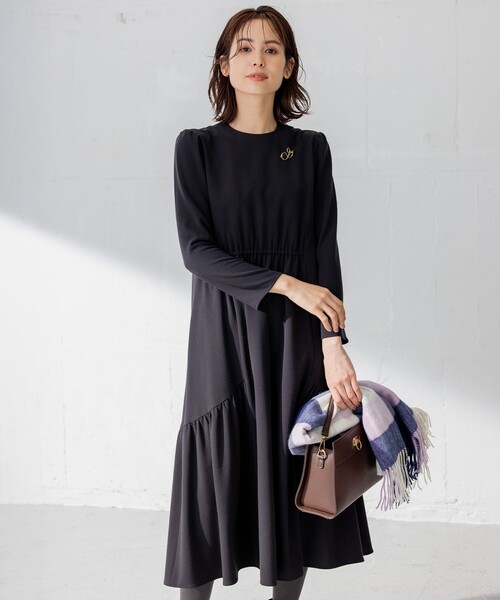 組曲（クミキョク）の「ウォームジョーゼットティアード ワンピース