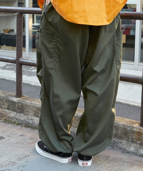 VANS(バンズ)の「VANS/ヴァンズ USA AUTHENTIC オーセンティック スニーカー(スニーカー・メンズ・ブラック・28cm/24.5cm/27.5cm/26.5cm/25cm/28.5cm/24cm/23.5cm/23cm/27cm/26cm/25.5cm)」の7枚目の写真