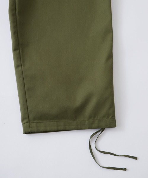 MONO-MART LADY'S（モノマートレディース）の「ハイウエストタックワイドストレートカーゴパンツ（カーゴパンツ・レディース・アイボリー/ブラック/カーキ/ベージュ・S/M）」の14枚目の写真