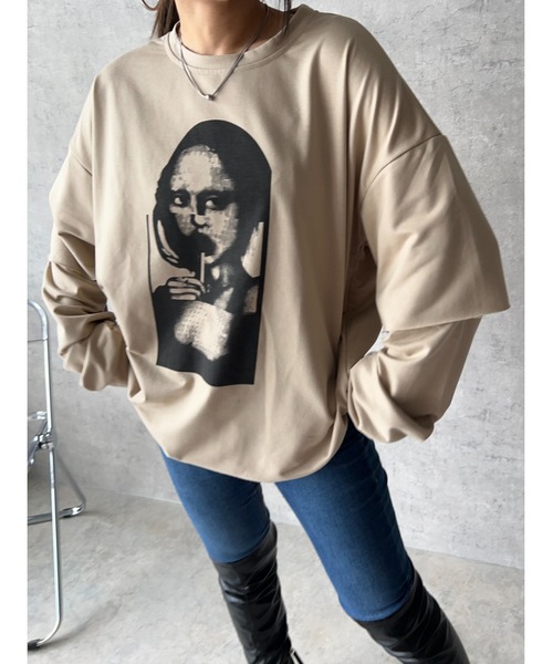 owndaily(オンデイリー)の「レイヤード風プリントビッグTシャツ(Tシャツ/カットソー・レディース・ベージュ・FREE)」の2枚目の写真