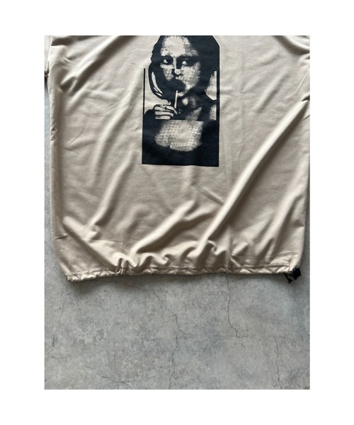 owndaily(オンデイリー)の「レイヤード風プリントビッグTシャツ(Tシャツ/カットソー・レディース・ベージュ・FREE)」の5枚目の写真