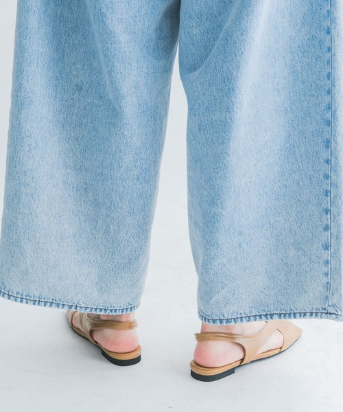 KBF(ケイビーエフ)の「スクエアトゥアシンメトリーミュール(サンダル・レディース・キャメル/ブラック・36/37/38)」の6枚目の写真